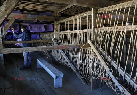 Nasjtarszy młyn produkujący papier - Hollandse Hoogte