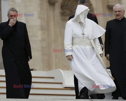 Zmagania Papieża Franciszka z wiatrem