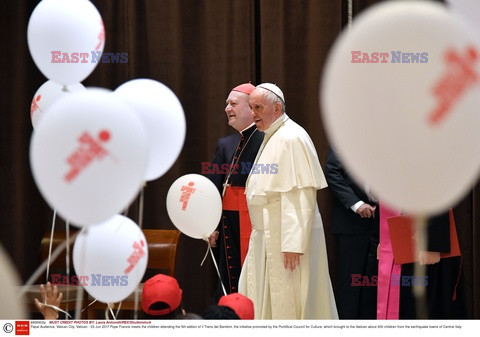 Audiencja dla dzieci z udziałem papieża Franciszka