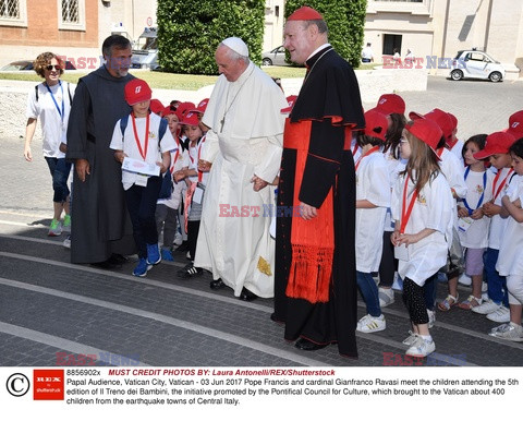 Audiencja dla dzieci z udziałem papieża Franciszka