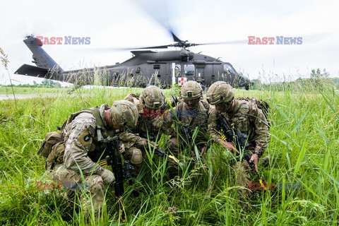 Żołnierze NATO na granicy polsko-litewskiej - Eyevine