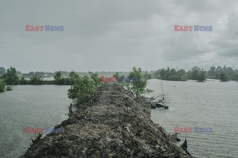 Życie nad rzeką Mekong - Redux