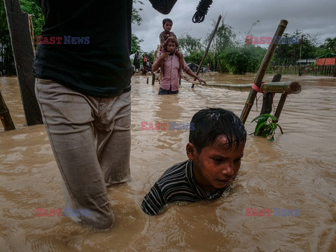 Życie w obozie dla uchodźców w Bangladeszu - REDUX