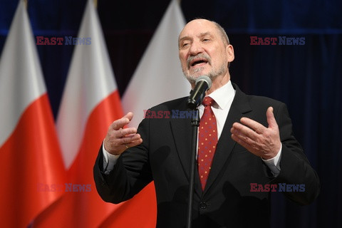 Antoni Macierewicz i MON zapraszają na Tweet up 