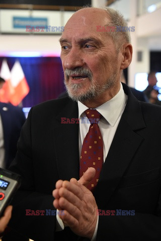 Antoni Macierewicz i MON zapraszają na Tweet up 