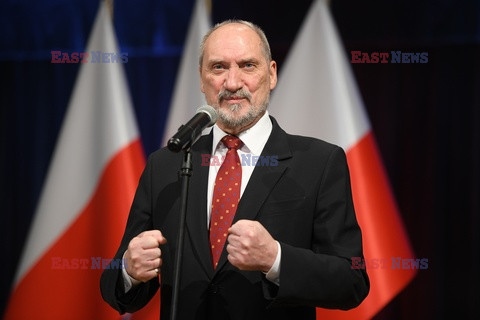 Antoni Macierewicz i MON zapraszają na Tweet up 