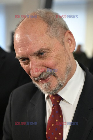 Antoni Macierewicz i MON zapraszają na Tweet up 