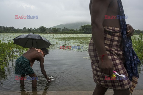 Indie, Haiti, Wietnam - problem z toaletami - Noor Images