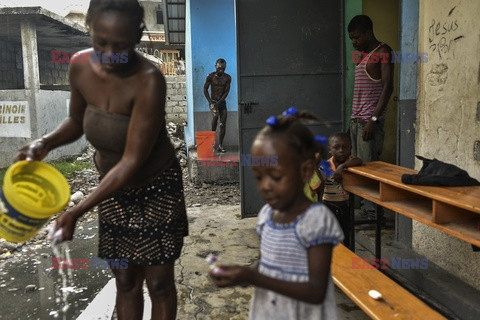 Indie, Haiti, Wietnam - problem z toaletami - Noor Images