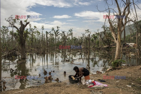 Indie, Haiti, Wietnam - problem z toaletami - Noor Images