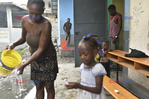 Indie, Haiti, Wietnam - problem z toaletami - Noor Images