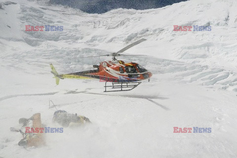 Śmierć alpinisty Goutama Ghosha na Mount Evereście - NYT