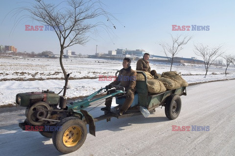 Korea Północna - Pyongyang - Abaca