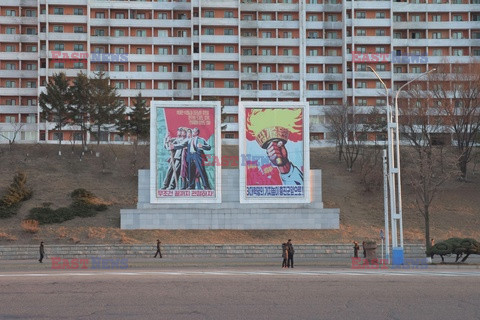 Korea Północna - Pyongyang - Abaca