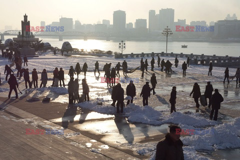 Korea Północna - Pyongyang - Abaca