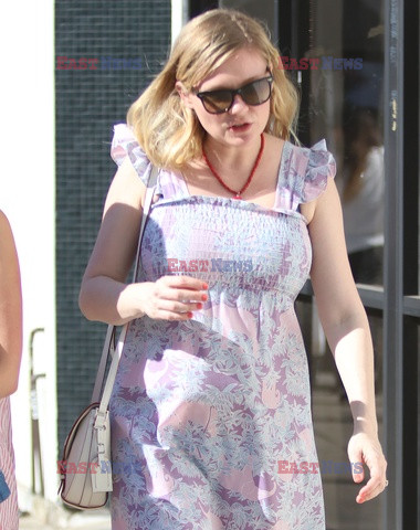 Kirsten Dunst w sukience w kwiaty