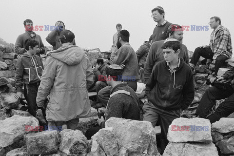 Zachodni Brzeg - kamienie - Vu Images