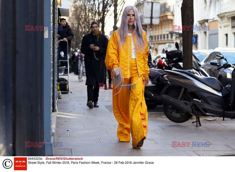 Street fashion na Tygodniu mody w Paryżu - zima 2018/19