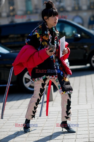 Street fashion na Tygodniu mody w Paryżu - zima 2018/19