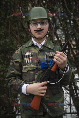 Londyńscy Żydzi obchodzą święto Purim - Eyevine