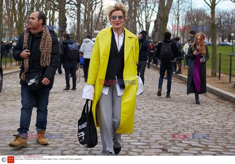 Street fashion na Tygodniu mody w Paryżu - zima 2018/19