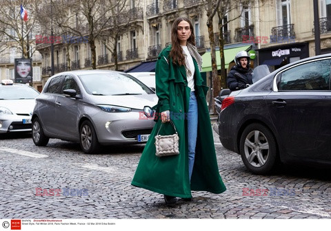 Street fashion na Tygodniu mody w Paryżu - zima 2018/19