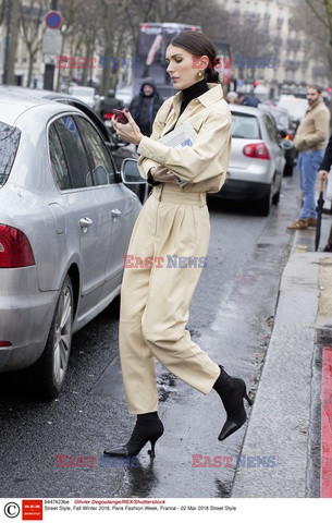 Street fashion na Tygodniu mody w Paryżu - zima 2018/19