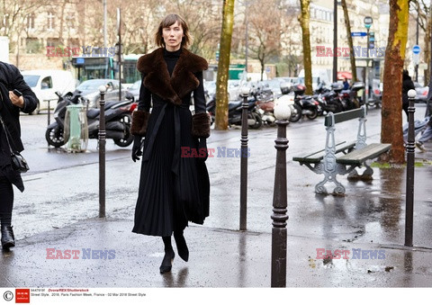 Street fashion na Tygodniu mody w Paryżu - zima 2018/19