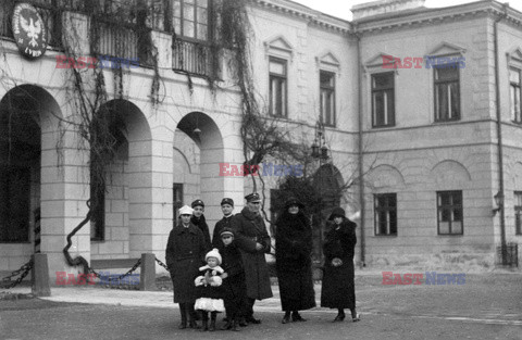 Z archiwum rodzinnego Julii Hartwig i Artura Międzyrzeckiego