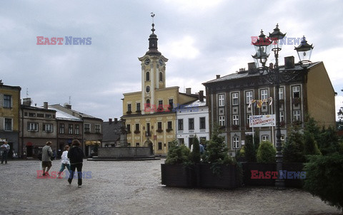 Miasta i miasteczka Polski KCh