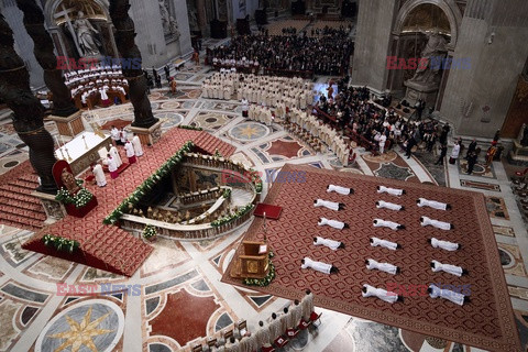 Papież Franciszek wyświęcił 16 nowych kapłanów