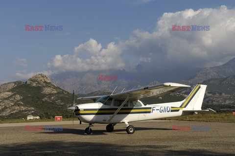 UIG Aviation-images