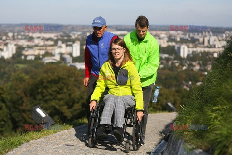 Fundacja Anny Dymnej zdobywa Kopiec Kościuszki