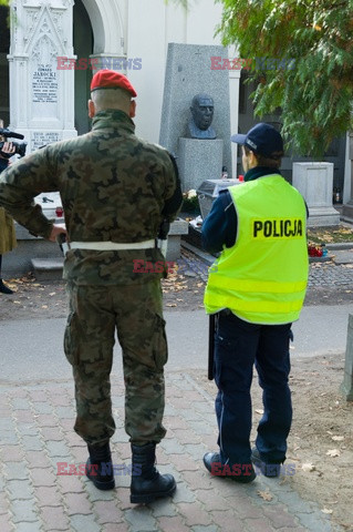 Wszystkich Świetych na Powązkach