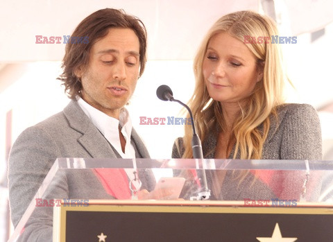 Gwyneth Paltrow na przyznaniu gwiazdy Ryanowi Murphy'emu