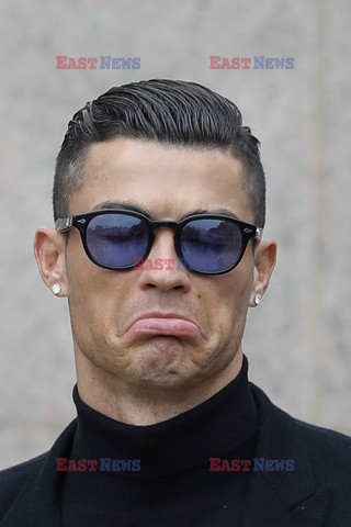 Cristiano Ronaldo i Georgina Rodriguez w drodze do sądu