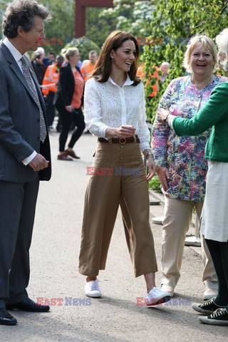 Książęta Cambridge z dziećmi na pokazie Chelsea Flower