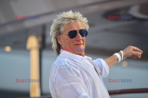 Rod Stewart i Penny Lancaster w Saint Tropez