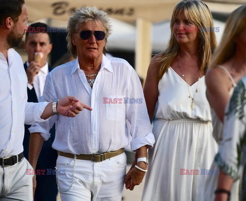 Rod Stewart i Penny Lancaster w Saint Tropez