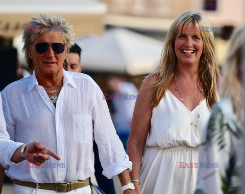 Rod Stewart i Penny Lancaster w Saint Tropez