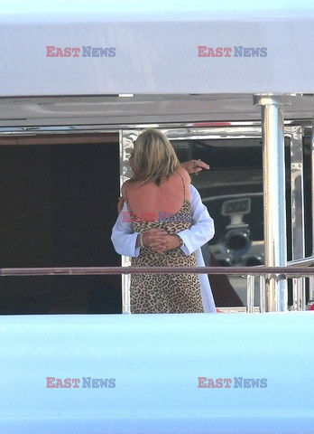 Rod Stewart i Penny Lancaster w Saint Tropez