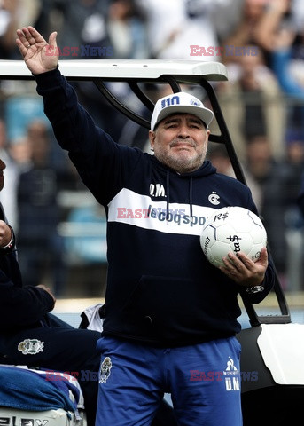 Diego Maradona trenerem Gimnasia y Esgrima La Plata