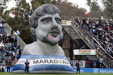 Diego Maradona trenerem Gimnasia y Esgrima La Plata