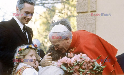 Papież Jan Paweł II za granicą