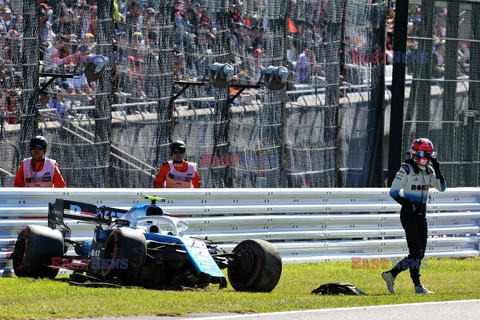 Robert Kubica rozbił bolid podczas kwalifikacji F1 GP Japonii