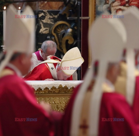 Papież Franciszek -  msza za dusze zmarłych kardynałów i biskupów, Watykan