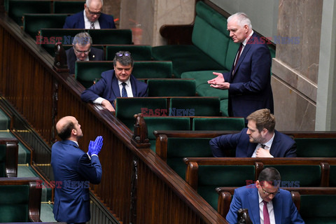 Posiedzenie Sejmu w czasie epidemii