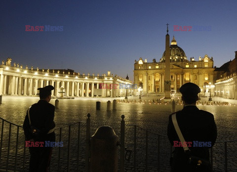 Droga Kryżowa z udziałem Papieża Franciszka w Watykanie