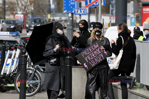 Samochodowy protest Strajku Kobiet