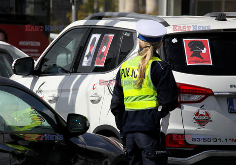 Samochodowy protest Strajku Kobiet